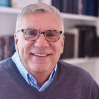 Former Galesburg basketball coach and author Barry Swanson