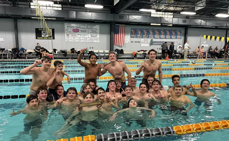 Galesburg Swimming and Diving wins 2024 Western Big 6 Conference championship