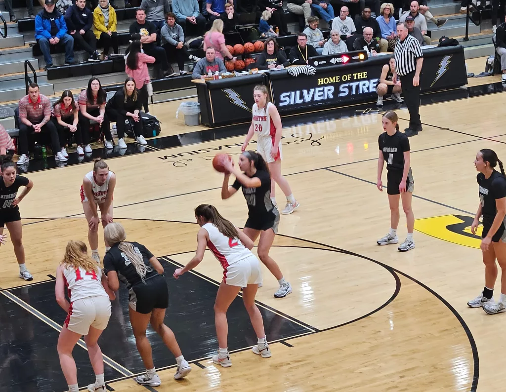 GHS girls basketball vs Morton 2-15-24