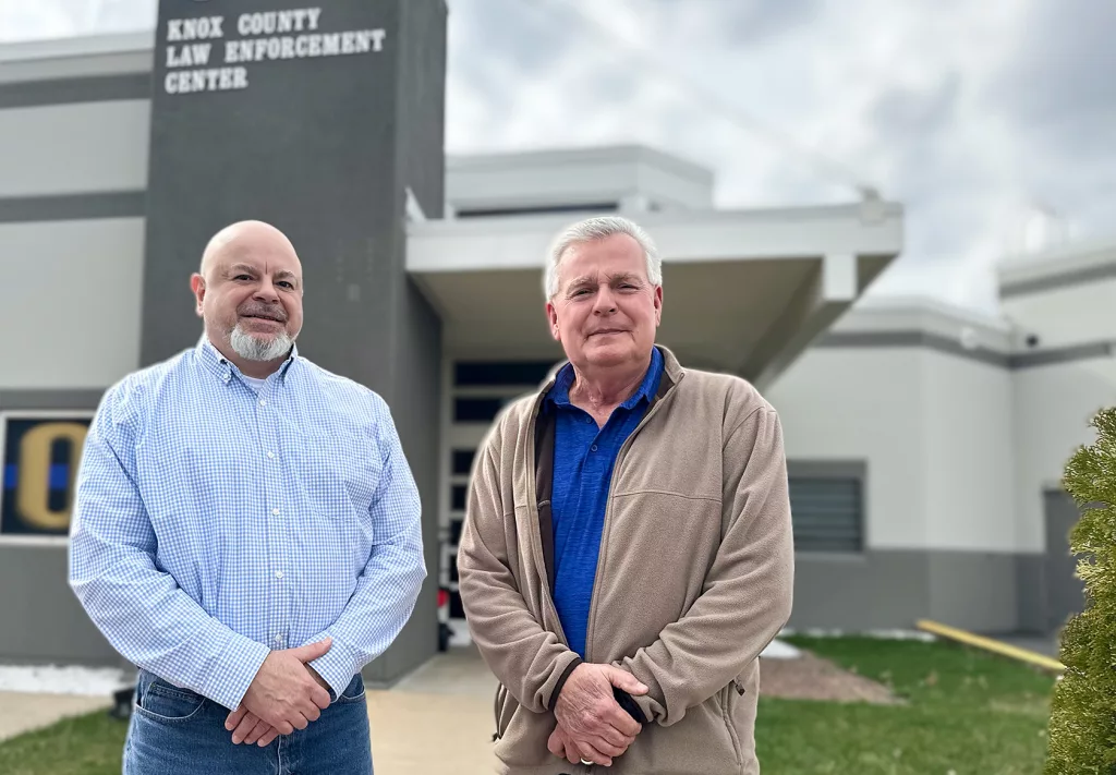 Former Knox County Sheriff David Clague, right, with former The Register-Mail reporter Steve Elliott.