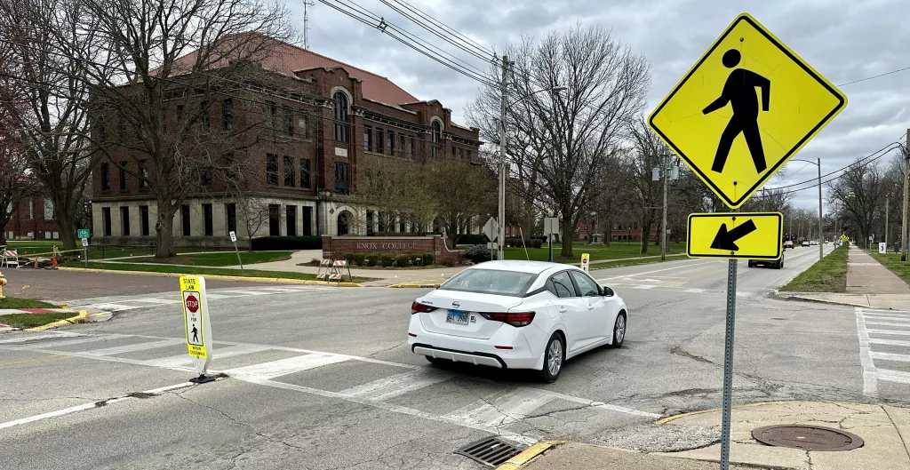 Traffic flows on South Street in Galesburg, Illinois.