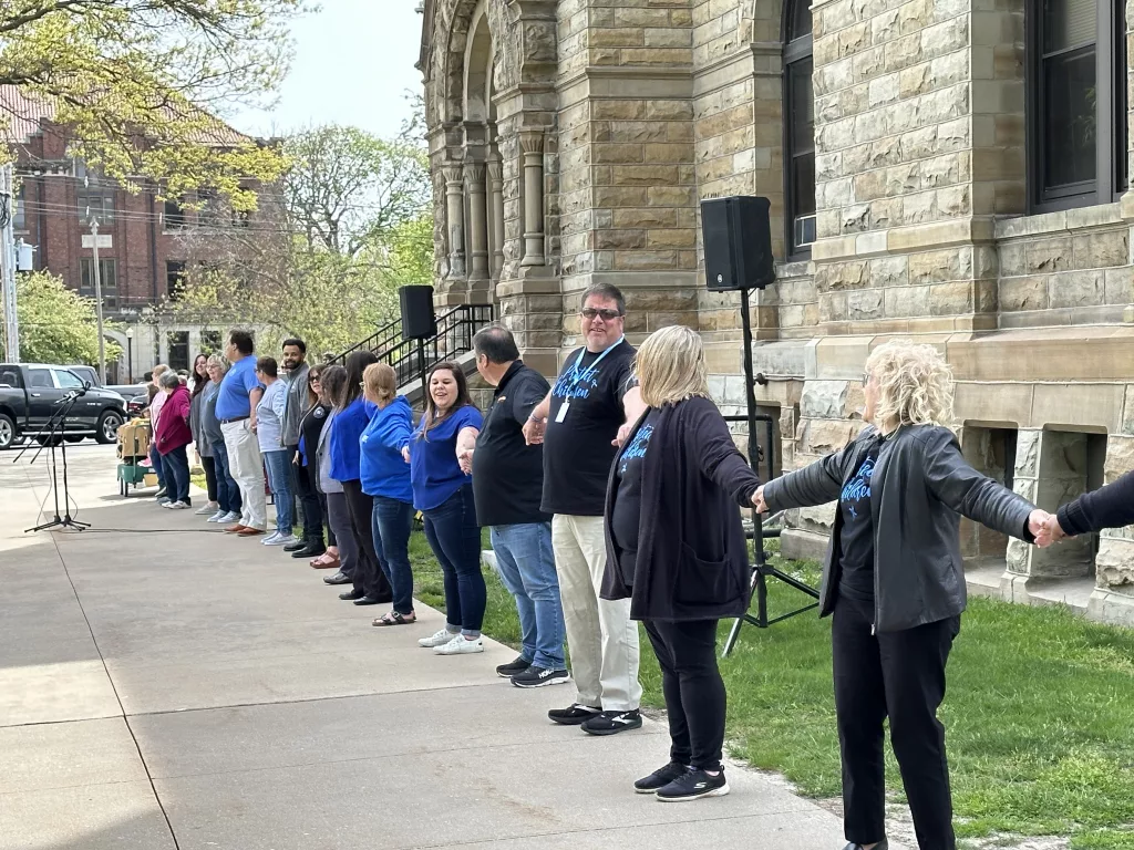 Hands Around the Courthouse