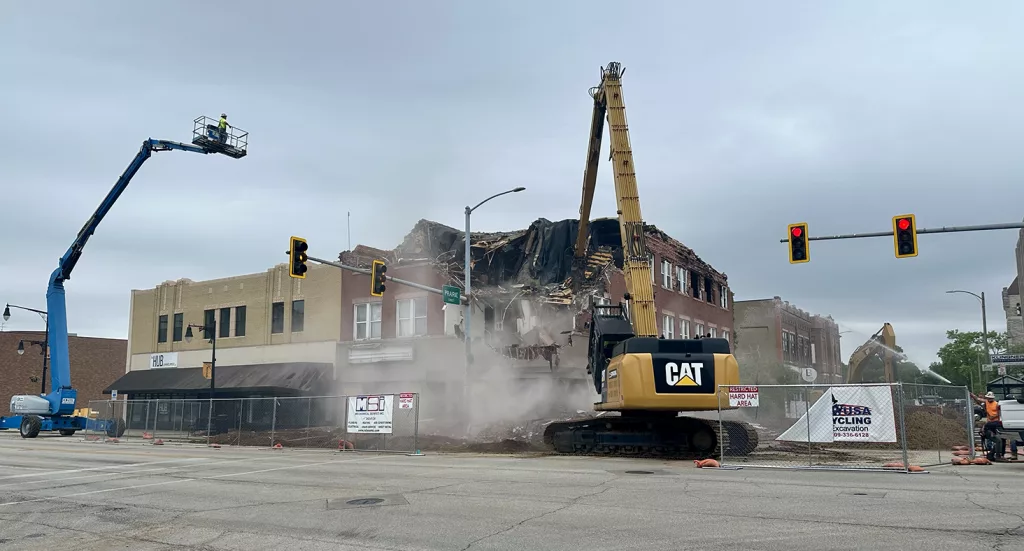 A crew from River City Demolition of Peoria started the demolition process at 149-151 E. Main Street at 8:45 a.m. Saturday, June 1, 2024.