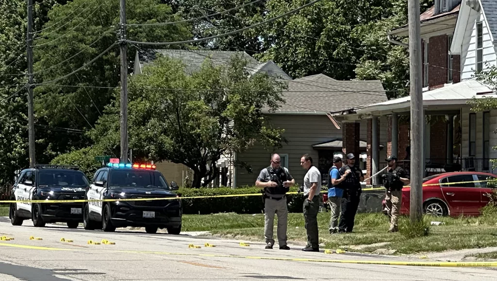 Members of the Galesburg Police Department and the Illinois State Police Crime Scene Investigator remain on the scene of a shooting in the 900 block of East South Street that occurred Friday Morning, June 7, 2024.