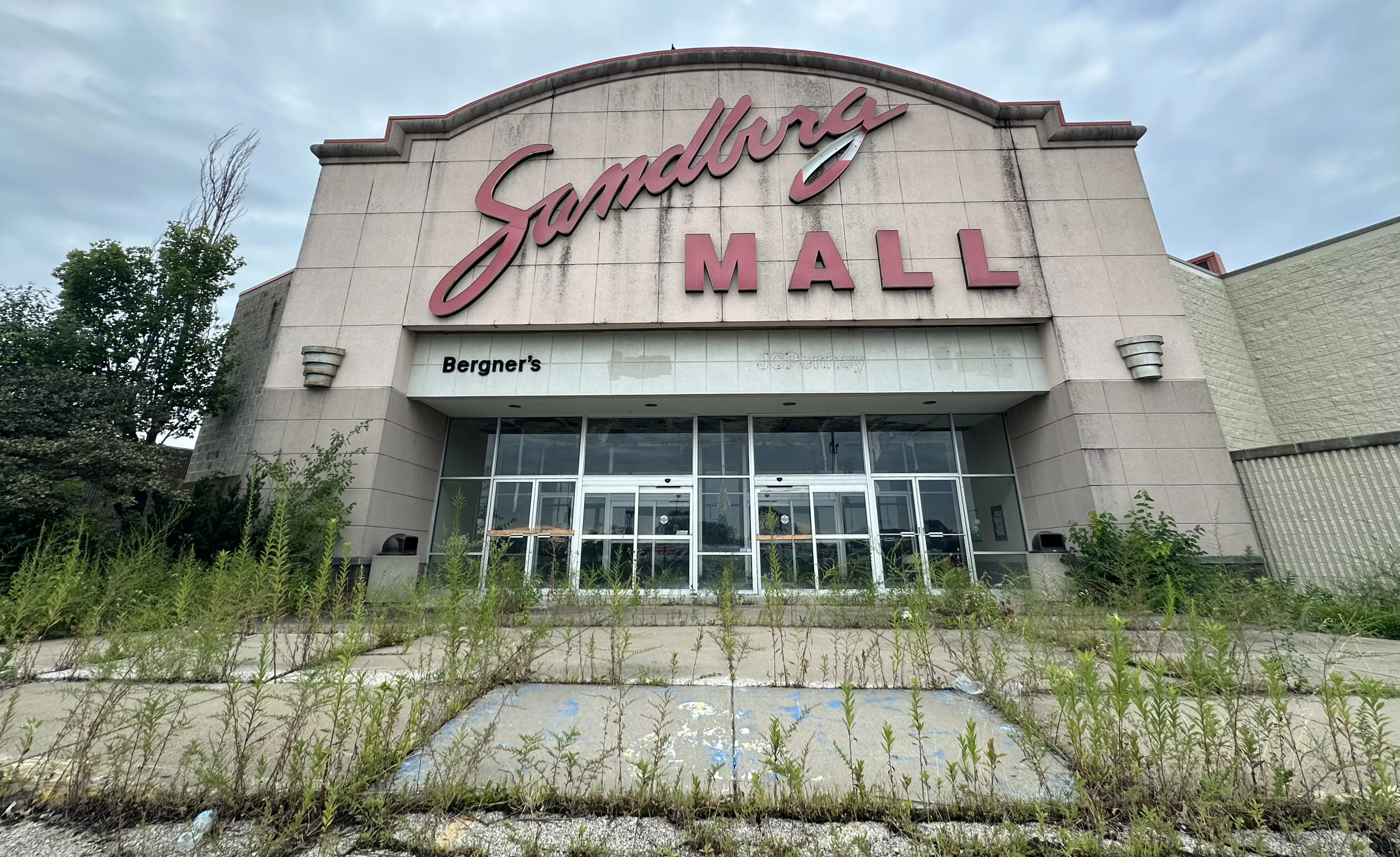 The main entrance to the former Sandburg Mall in Galesburg on Aug. 13, 2024.