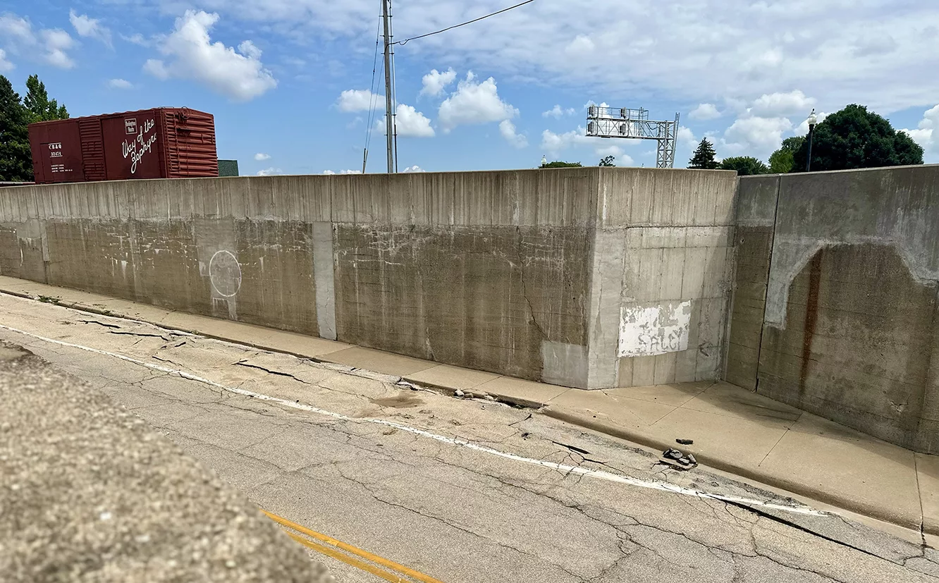 The South Seminary Street approach to eastbound East South Street has been closed to traffic since July 10, 2024, due to a water main break.