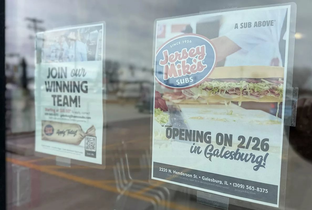 Jersey Mike’s Subs, a New Jersey-based fast food chain, will open Feb. 26 at 2220 N. Henderson in the new Galesburg Commons retail center. 