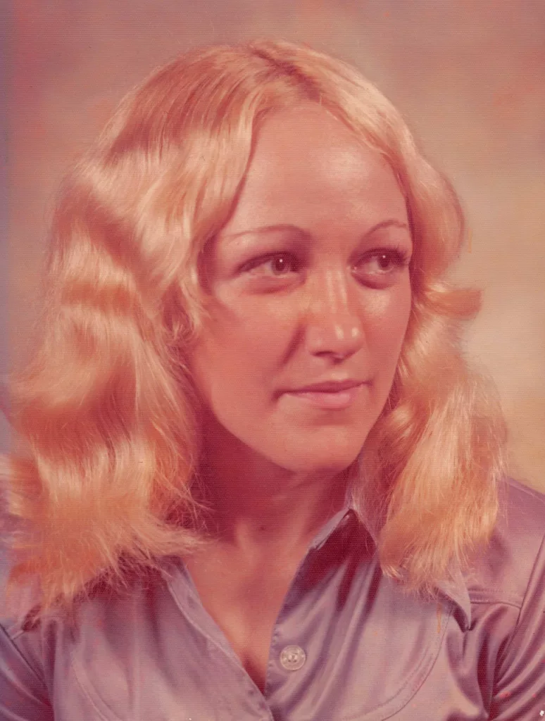 Lucinda Sue Sanchez