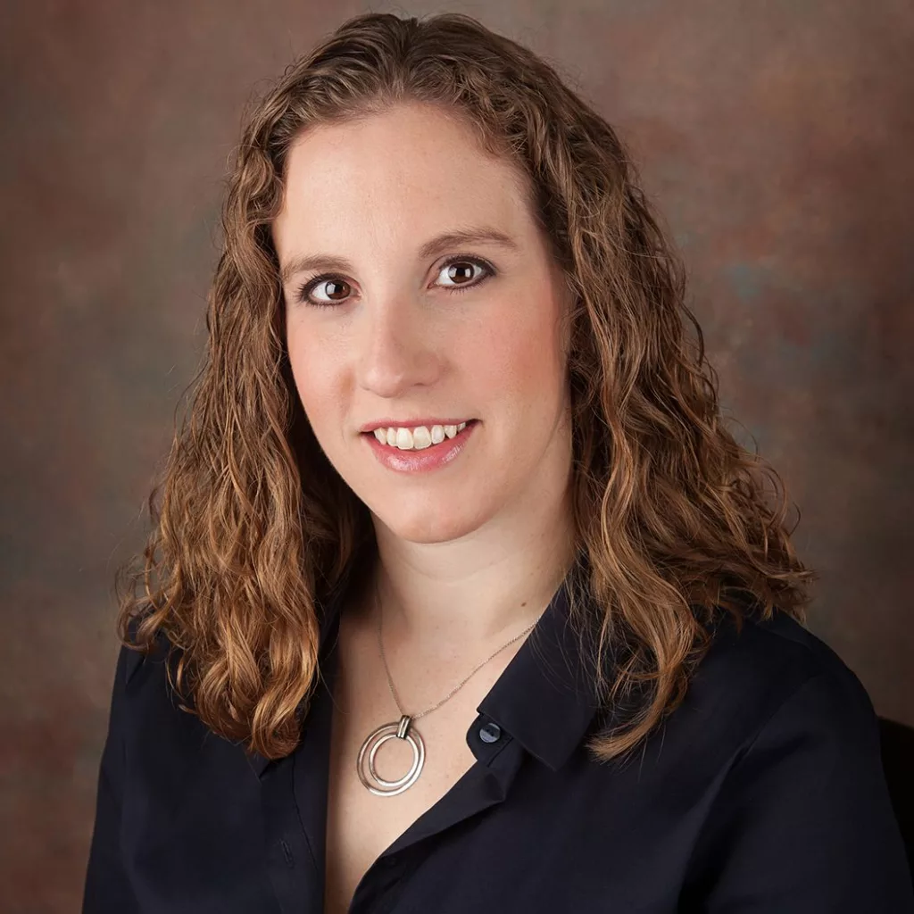 Becky Mowers - Licensed Clinical Social Worker and Co-Founder of Crossroads Counseling and Life Coaching in Galesburg
