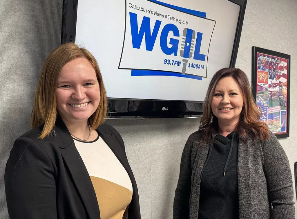 L-R: Jillian Isaacson, Director of Grants & Programs at Galesburg Community Foundation, and Mandy Balser, Advisory Board Member of Knoxville Community Fund.