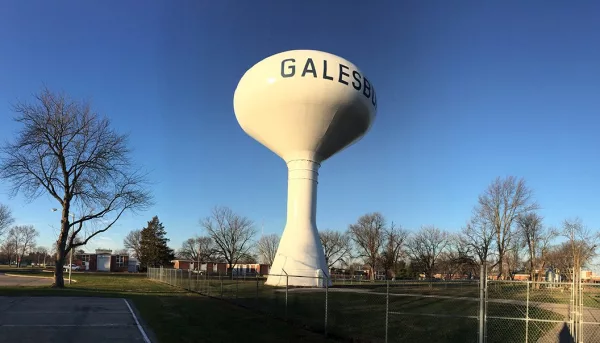 Galesburg water tower