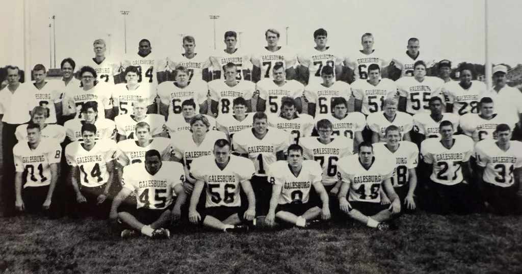 The 1991 Silver Streaks football team. TJ Pendleton is No. 34, back row.