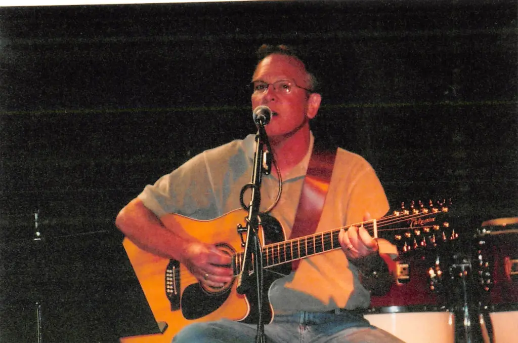 Gilliland, Robert Thomas