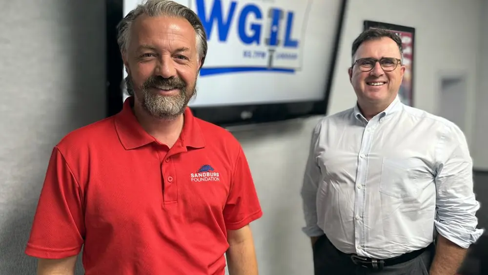 Carl Sandburg College Vice President of Advancement Eric Johnson, left, and President Seamus Reilly. (WGIL)