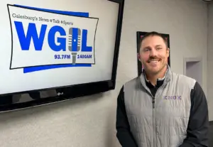 Knox College football coach Aaron Willits