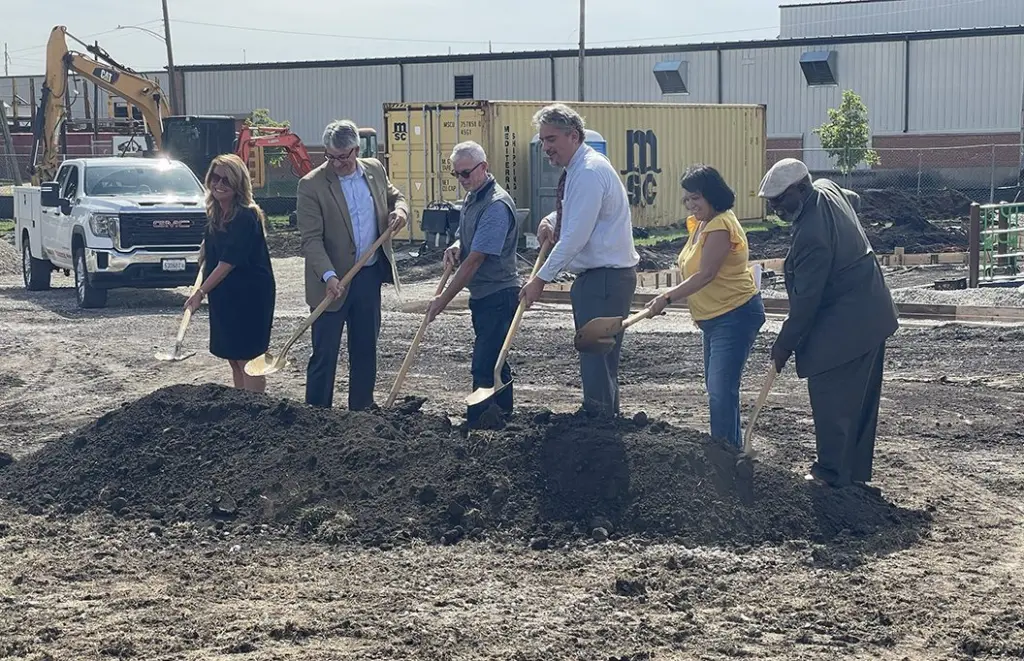 The City of Galesburg officially broke ground on the latest addition to Cooke Park on Tuesday, Sept. 23, 2025. Pictured from left are: Mindi Ritchie, District 205; State Senator Mike Halpin; Don Miles, director of Parks & Recreation; Galesburg Mayor Peter Schwartzman; Gayla Pacheco; and Fourth Ward Alderman Dwight White. (CAMERON LINE/WGIL)