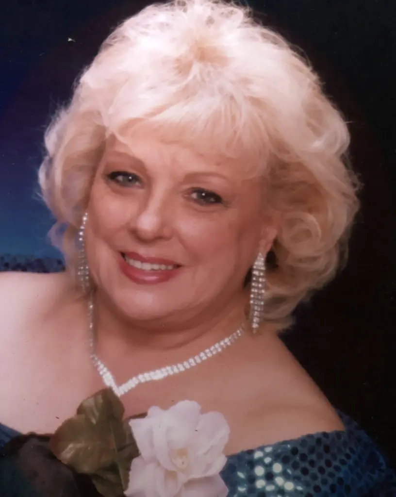 Joyce Lorraine Mayall