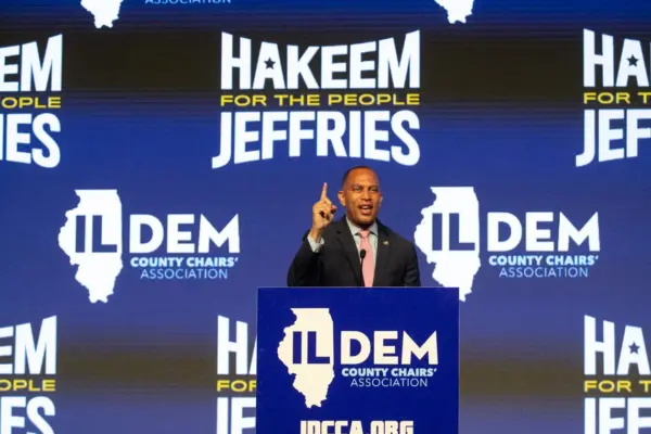 U.S. House Minority Leader Hakeem Jeffries speaks at an Illinois Democratic County Chairs’ Association brunch in Springfield in August 2025. (Capitol News Illinois photo by Jerry Nowicki)