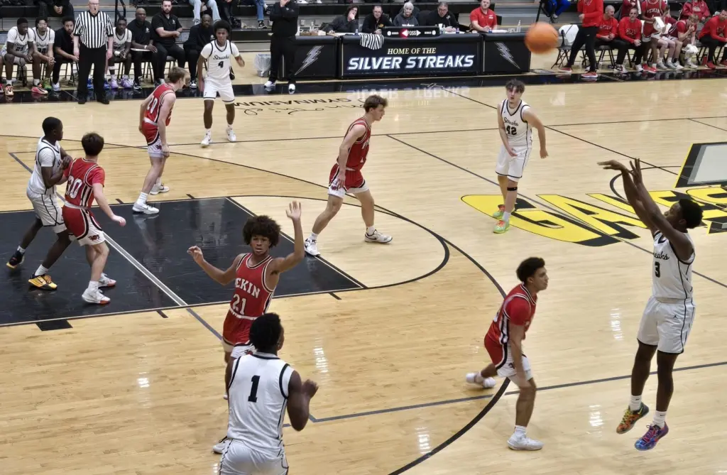 GHS boys basketball vs Pekin