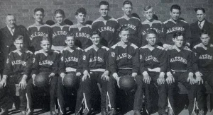 1931 Galesburg High School Red Devils basketball team photo – the squad that ended an 18-year state tournament drought and finished runner-up in Illinois.