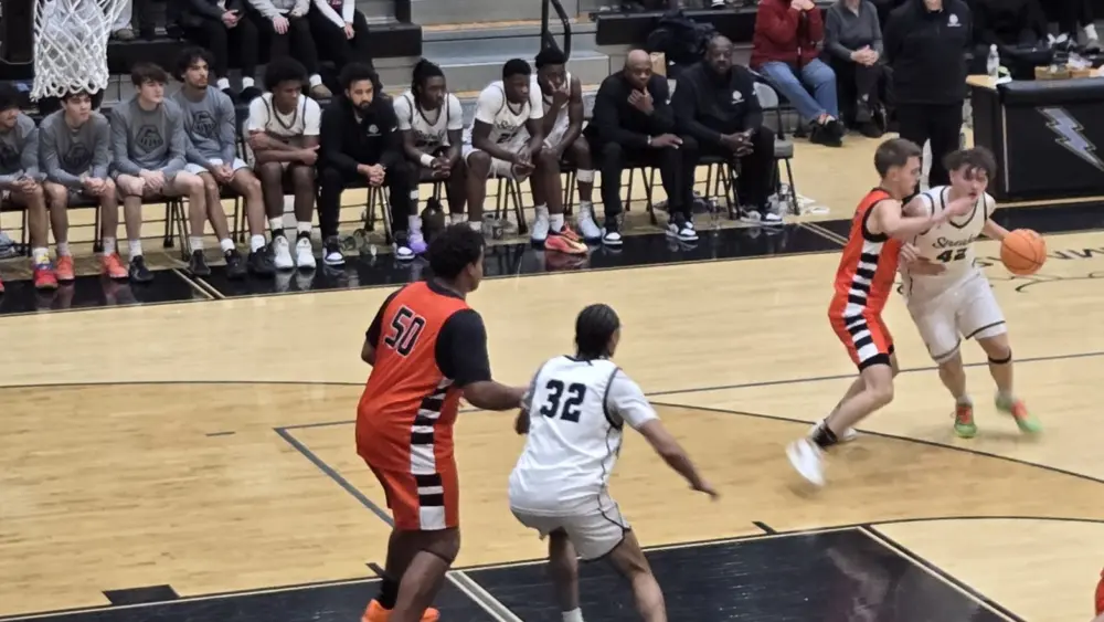 REPLAY: GHS Silver Streaks boys basketball vs United Township