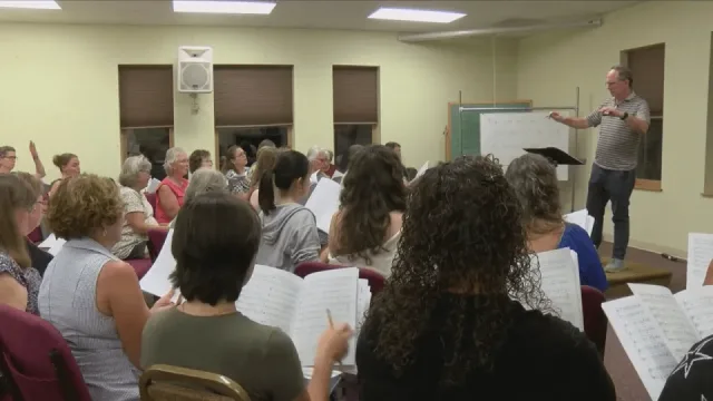 9-15-rehearsal-credit-gavin-waidelich