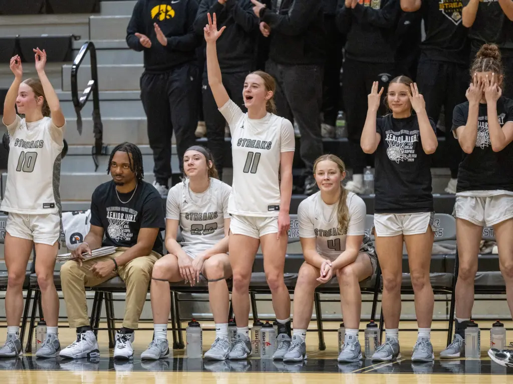 The Galesburg Silver Streaks girls basketball team moved to 24-3 on the season and 10-2 in the Western Big 6 Conference with a 70-21 victory over the Geneseo Maple Leafs on Senior Night, Feb. 5, 2026, on Massey Court in John Thiel Gymnasium. (Photos courtesy Steve Davis/seedcophoto.com)