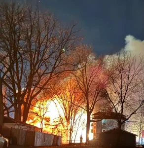 Intense flames and smoke from Galesburg residential fire