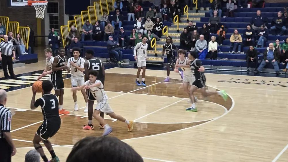 REPLAY: GHS Silver Streaks boys basketball @ Sterling