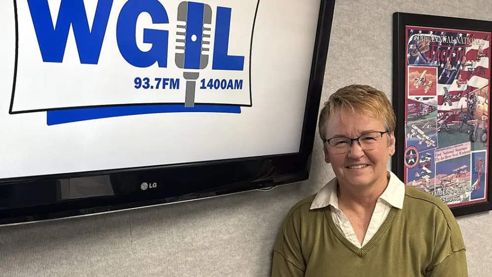 Author and Knox College professor Cyn Kitchen at the WGIL studio in Galesburg, Illinois, March 6, 2026.