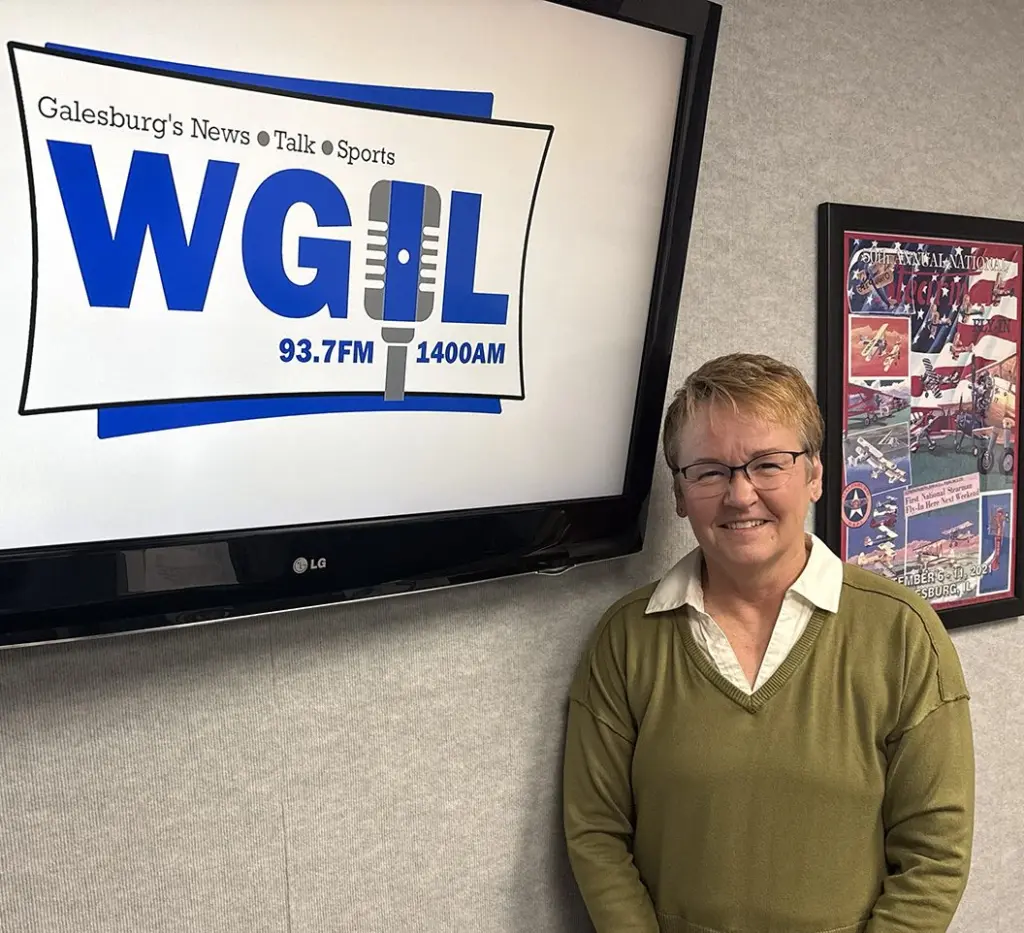 Author and Knox College professor Cyn Kitchen at the WGIL studio in Galesburg, Illinois, March 6, 2026.