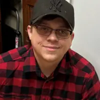 Memorial image for Brett James Holmes obituary – Galesburg, IL (1999–2026)