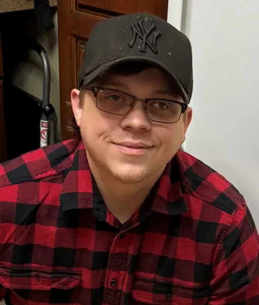 Memorial image for Brett James Holmes obituary – Galesburg, IL (1999–2026)