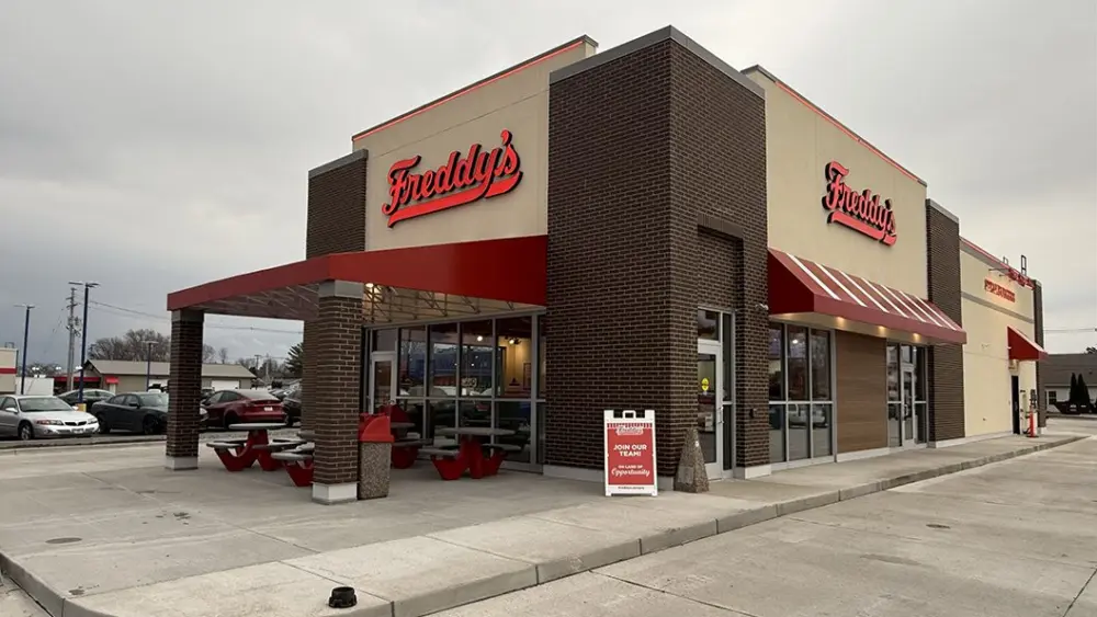 Freddy's Frozen Custard and Steakburgers exterior, Galesburg Illinois 2026