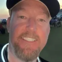 Memorial image for Robert Lee Helton obituary – Galesburg, IL (1973–2026)