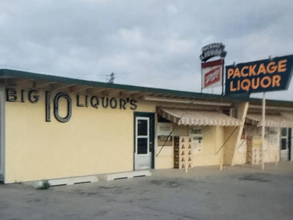 Original Galesburg Drive In Liquors building on North Henderson Street, Galesburg Illinois, 1968