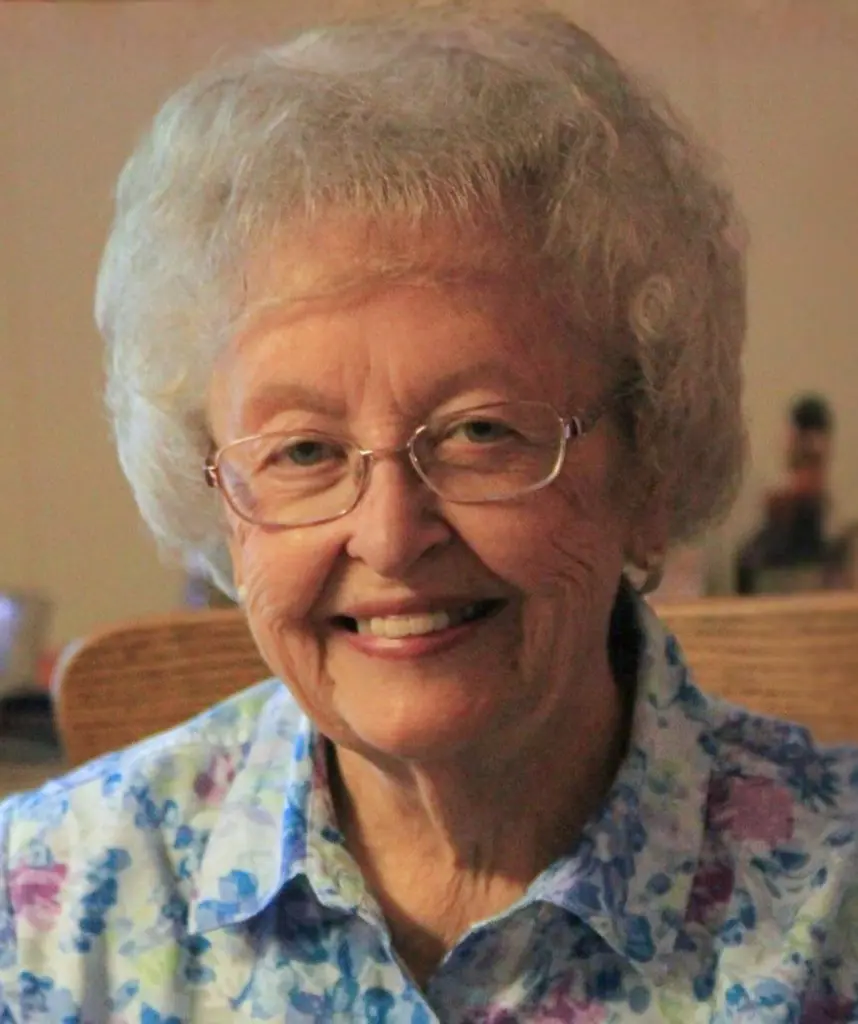 Memorial image for Kathryn Ida "Katie" Tracy obituary – Galesburg, Illinois (1926–2026)
