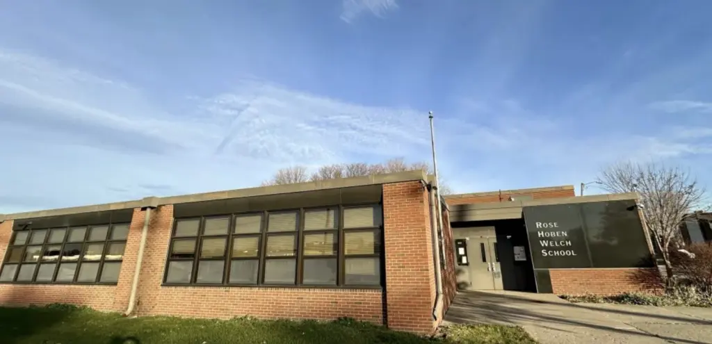 Exterior of Rose Hoben Welch School, Galesburg, Illinois
