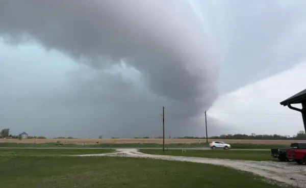 Storm clouds move through the Abingdon, Illinois area on April 17, 2026, during severe weather that prompted an IEMA damage assessment survey for Knox County.