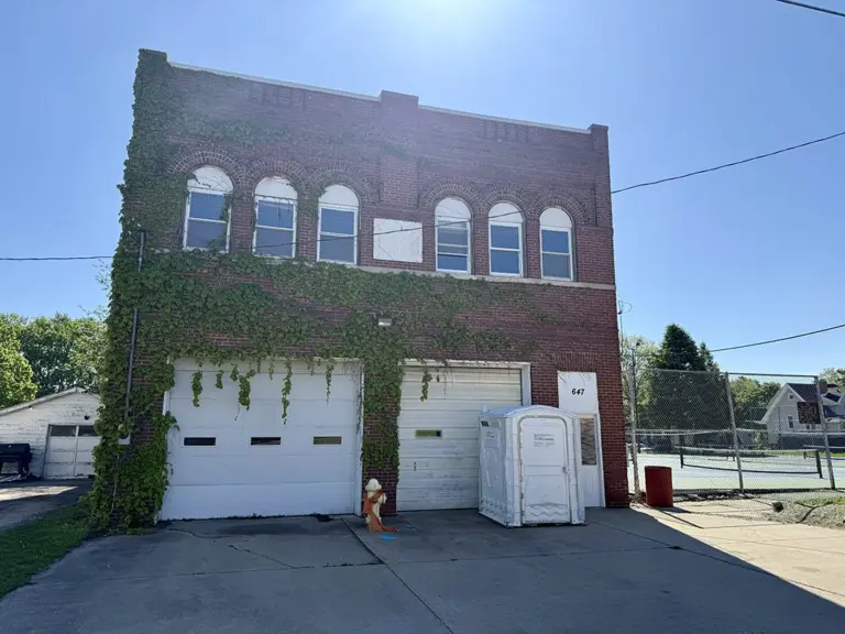 Former Maple Avenue fire station at 647 Maple Ave. in Galesburg, Illinois
