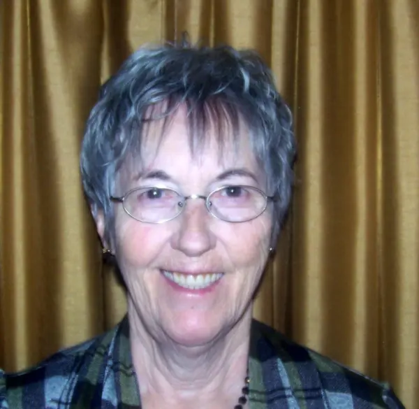 Memorial image for Linda Lou Bollinger obituary – Galesburg, IL (1945–2026)