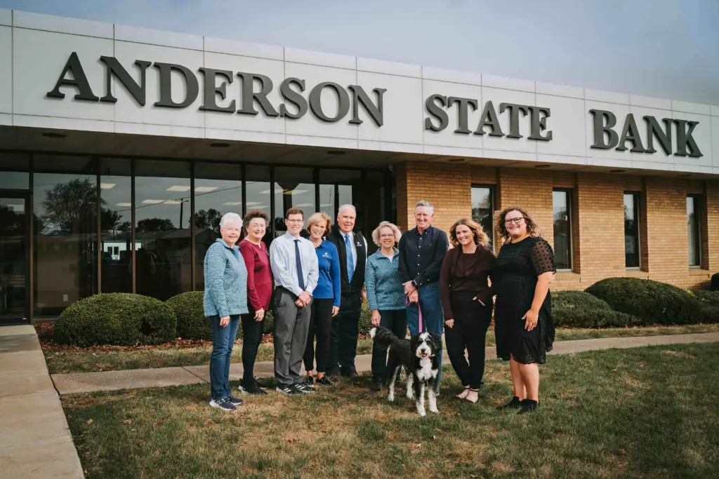 Anderson State Bank staff and leadership outside the Oneida, Illinois location, 150th anniversary
