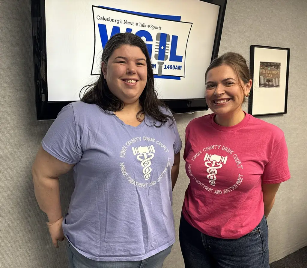Jordan Petersen and Olivia McCoy of the Knox County Drug Court in the WGIL studio