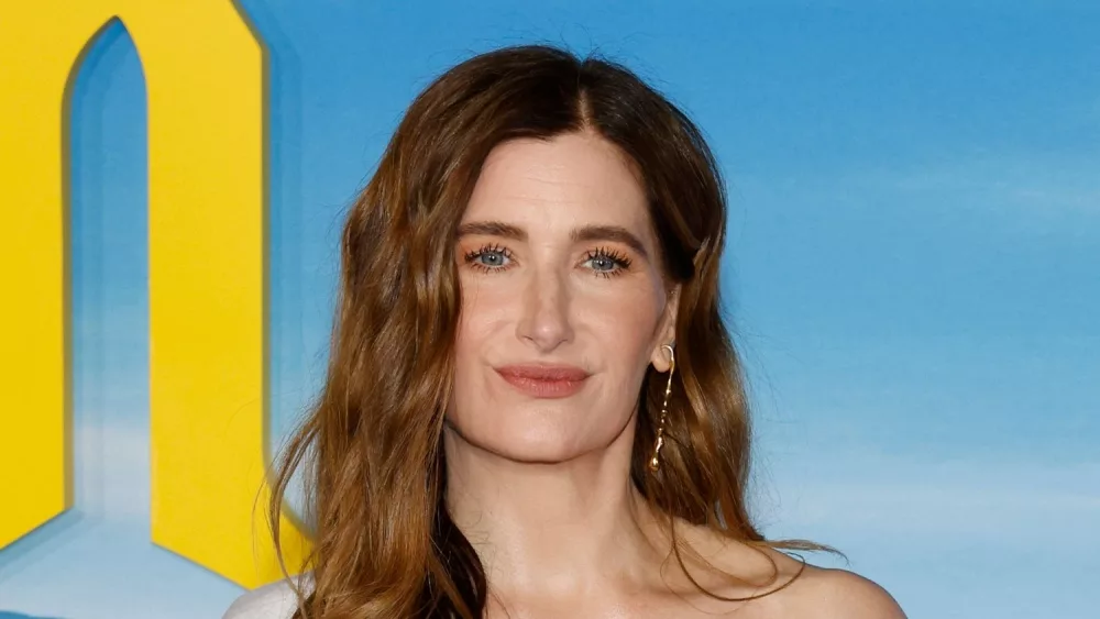 Kathryn Hahn arrives at the Premiere Of "Glass Onion: A Knives Out Mystery" at Academy Museum of Motion Pictures. Los Angeles^ CA^ - Nov 14^ 2022
