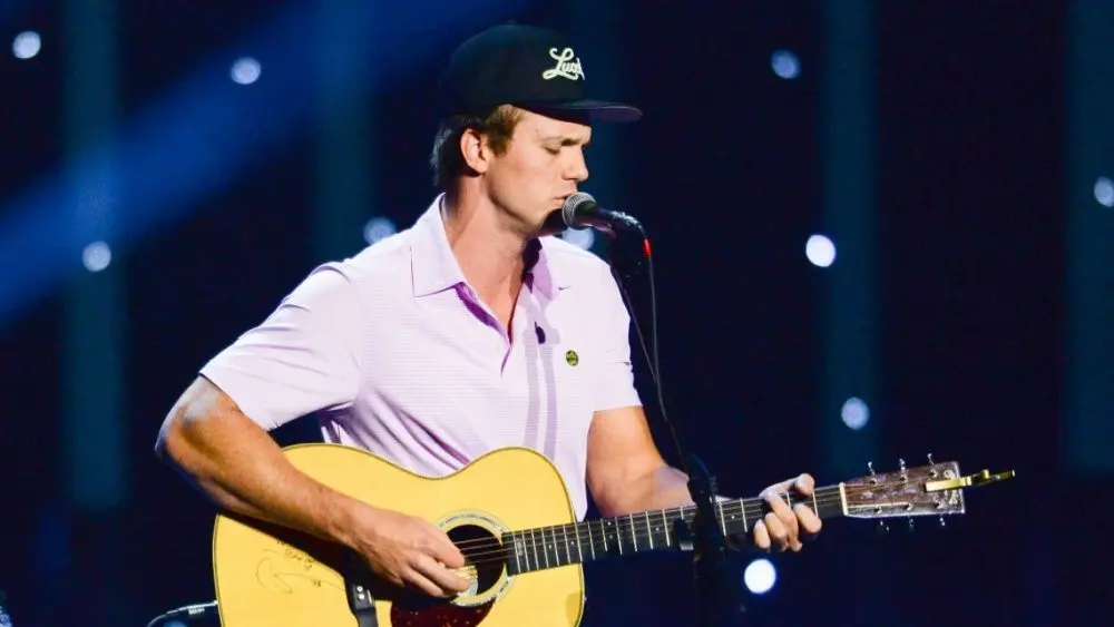 Parker McCollum shares video for ‘Killin’ Me’ featuring his wife Hallie Ray