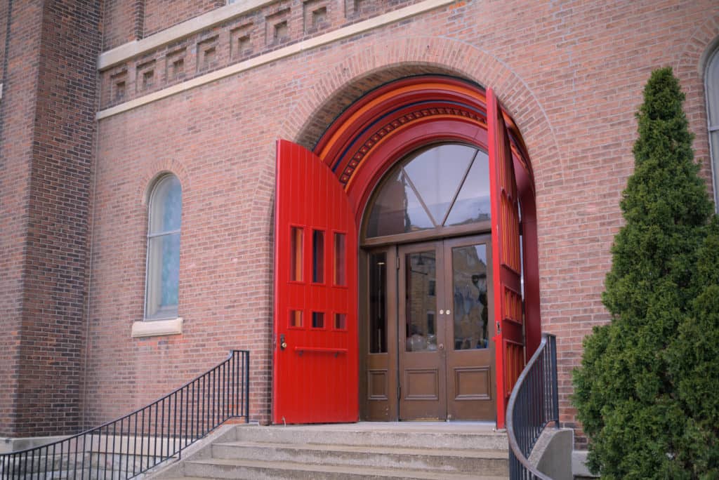 Red doors of First Presbyterian Church