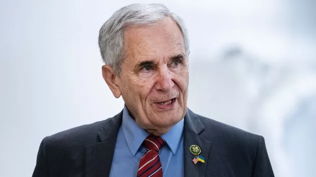 Texas Democrat Rep. Lloyd Doggett calls on Biden to withdraw as  presidential nominee | WMAY - 92.7 WMAY