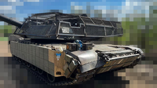 Ukrainian soldiers, engineers add metal netting to US tanks and vehicles to protect against Russian drones