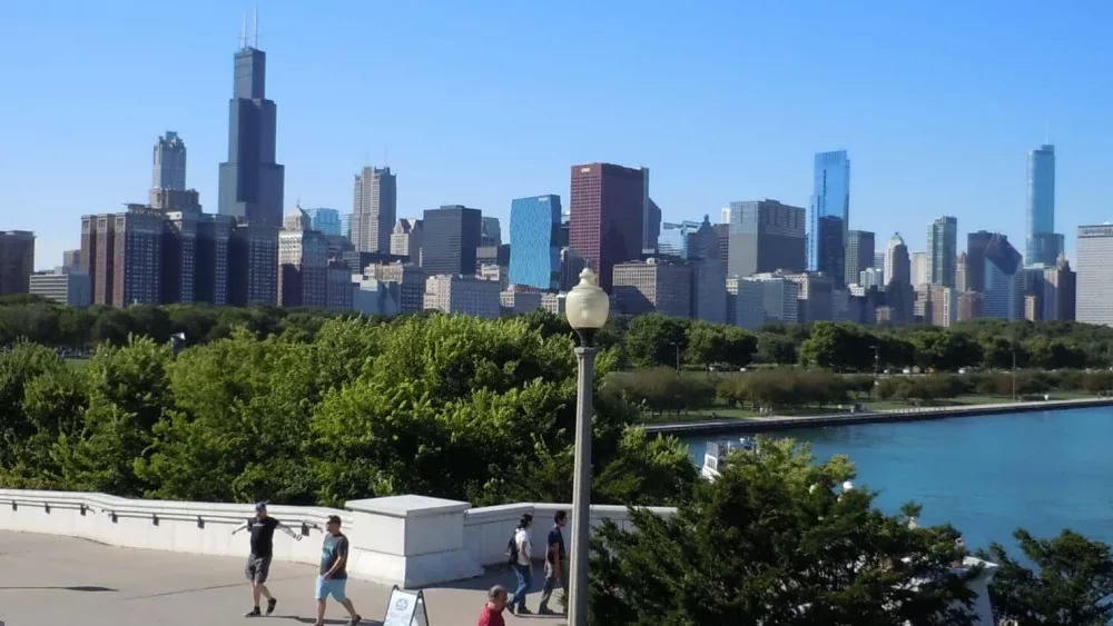 chicago_skyline_illinois-cropped-jpg