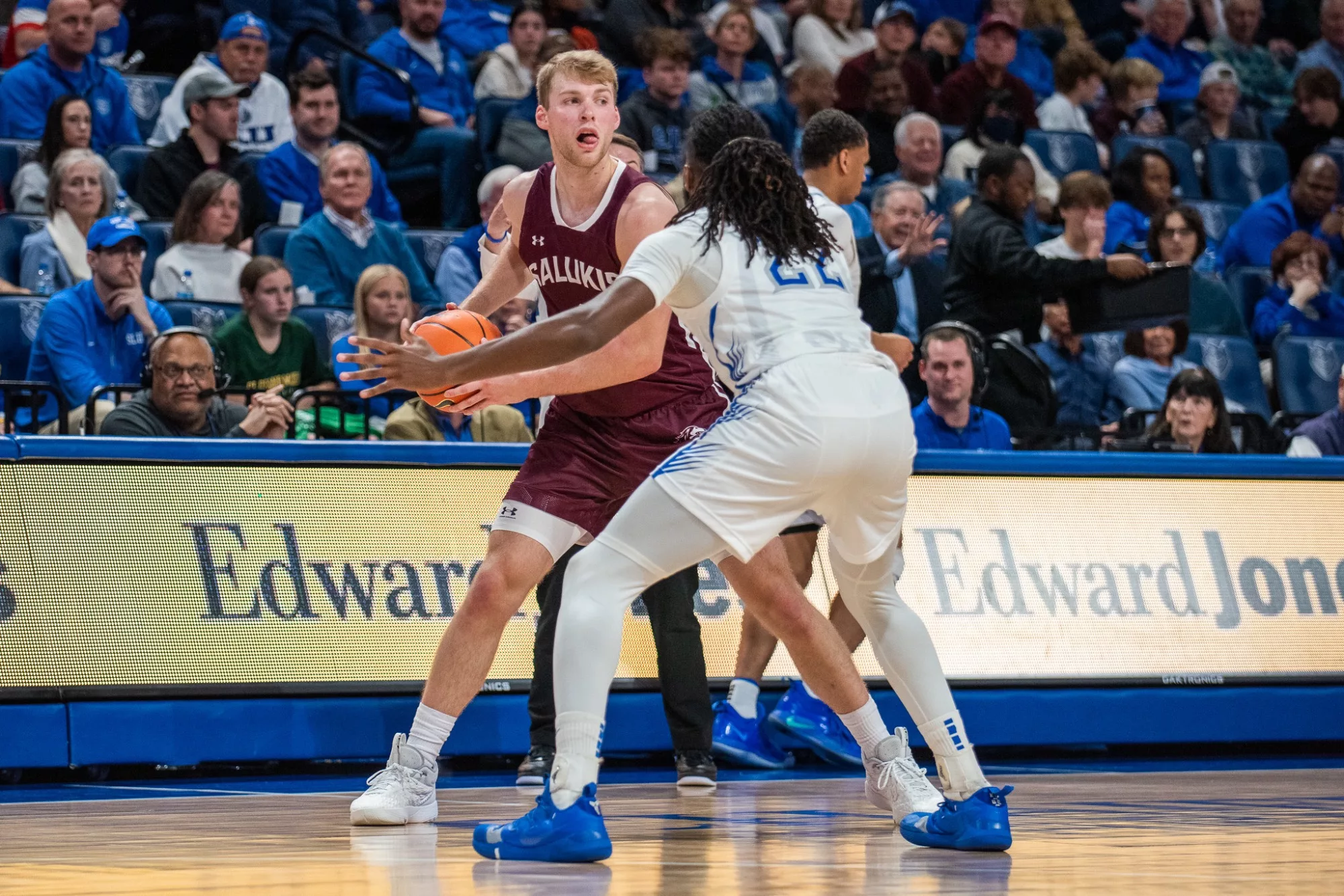 Chicago Bulls waive former Saluki star Marcus Domask